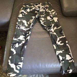 PacSun Camo Joggers